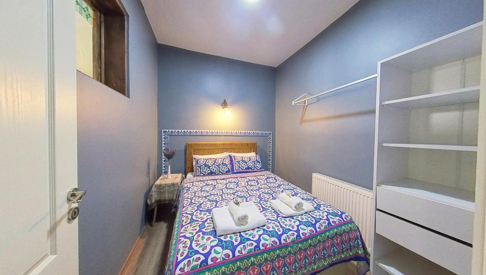 Aparthotel Elele Boutique Aparts 2*